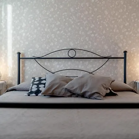 Apartmán Iushi House Vasto