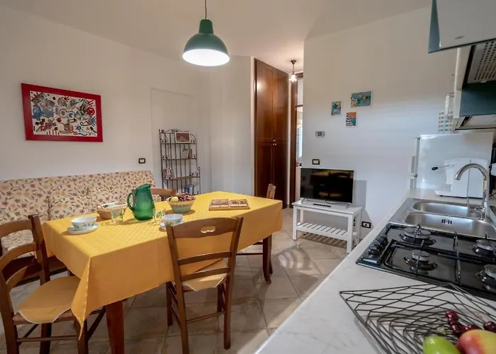 Appartement Iushi House *