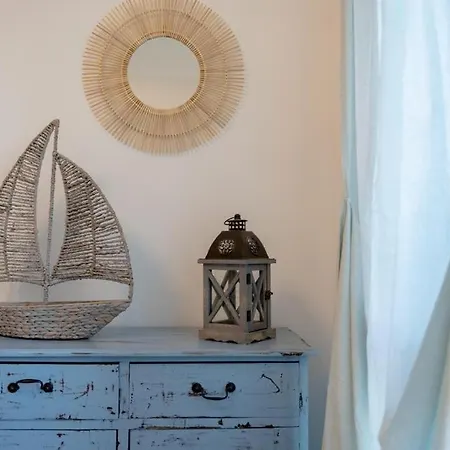Iushi House Apartment Vasto